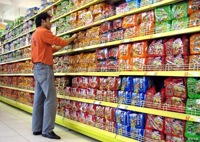方便食品進(jìn)入熱銷(xiāo)時(shí)期，供不應(yīng)求狀況持續(xù)